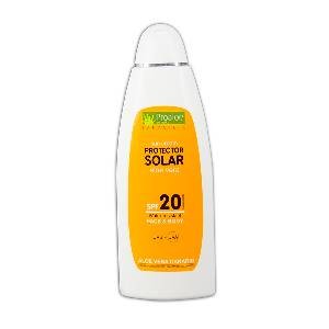 Compra Proaloe Cosmetics Leche Solar SPF 20 400ml de la marca PROALOE-COSMETICS al mejor precio